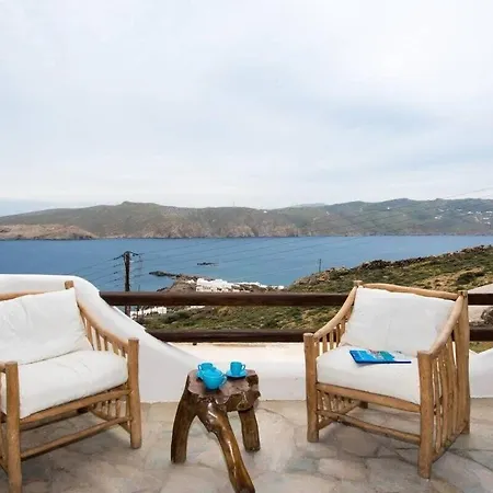 With Amazing Balcony View Of Mykonos Agios Sostis (Mykonos)